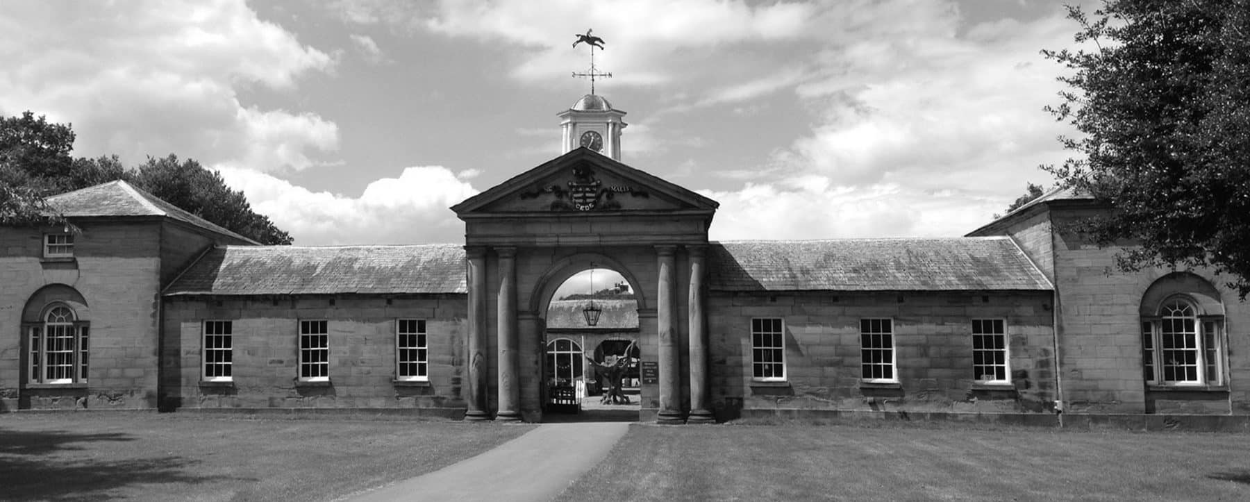 Renishaw stables