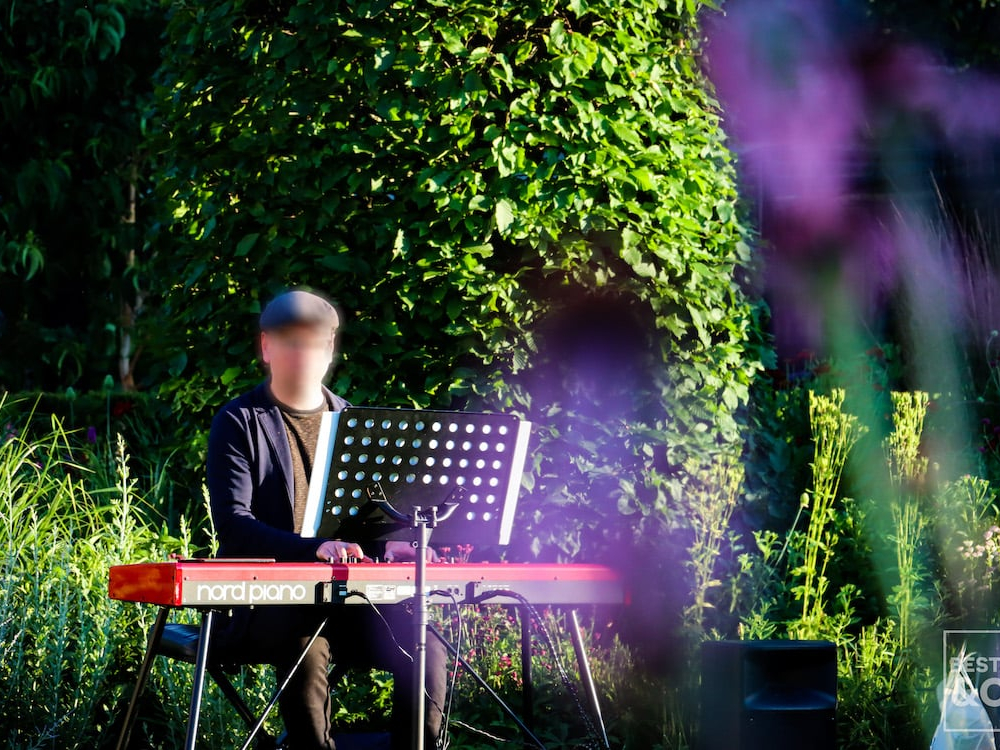 Summer Garden Party Event Gallery 5