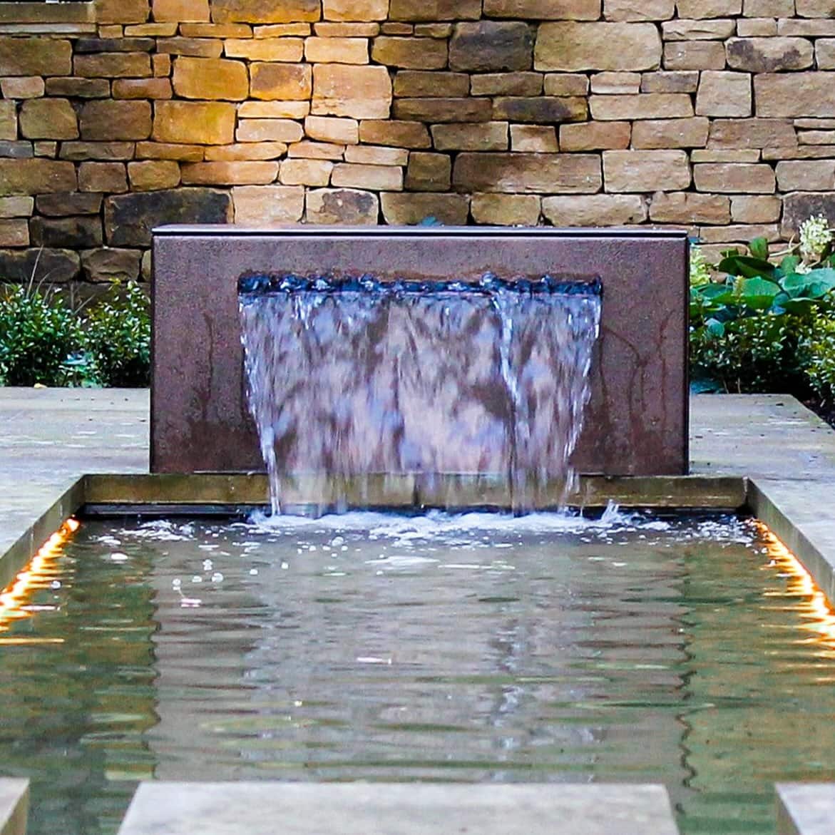 Waterfeature Article 1 Cover